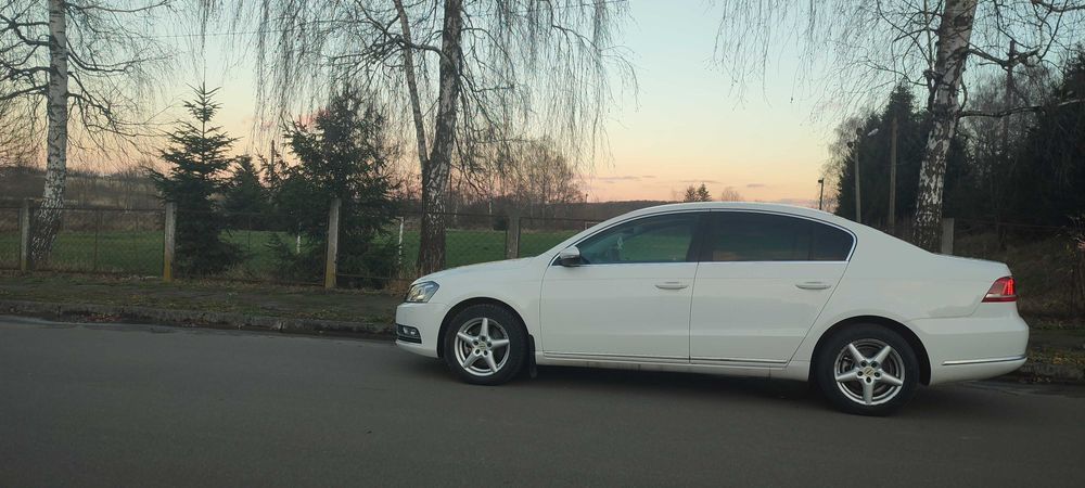 Volkswagen Passat 2011