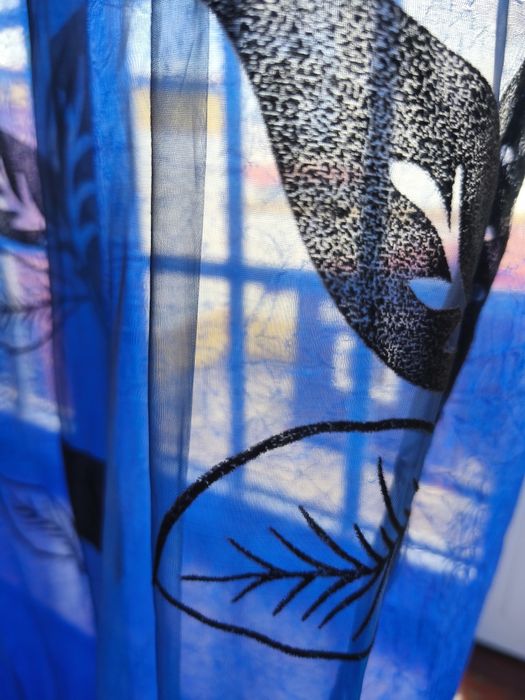 Cortinados azuis dois