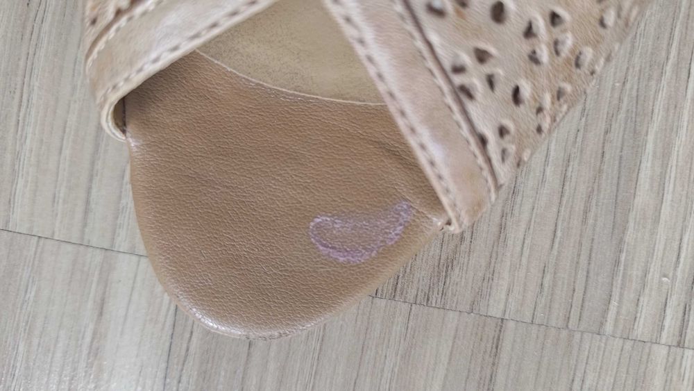 Buty szpilki George 39