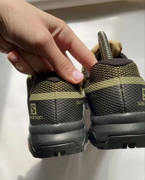 Трекинговые кроссовки Salomon Gore-Tex