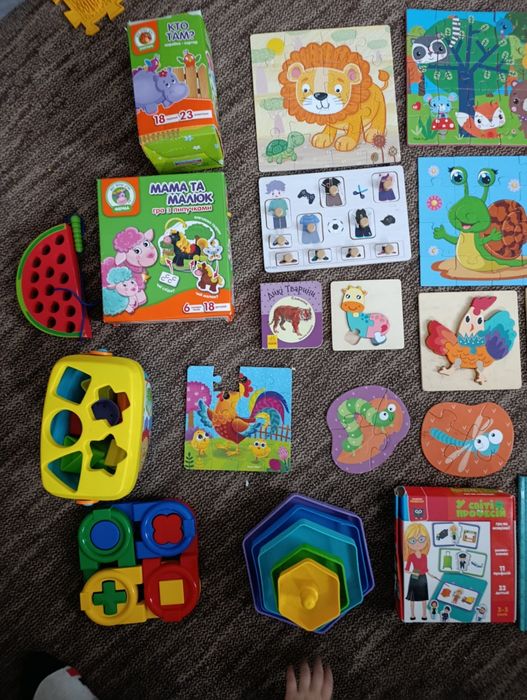 Розвиваючі Іграшки та пазли з 1+