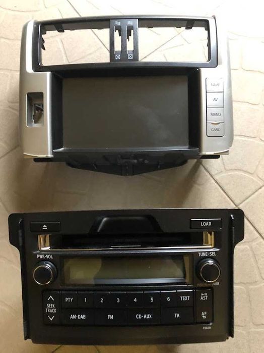 Тойота ПРАДО 150 2012 р.в. Монітор, DVD та магнітола  на 6 дісків.