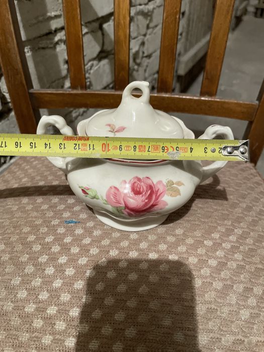 Czajnik z porcelany do herbaty