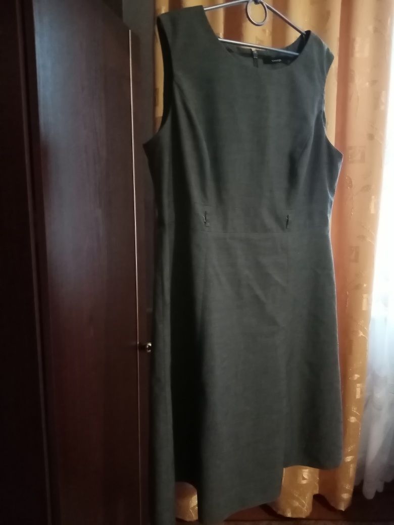 Плаття класичне, сарафан(50-52-54розм) футболка-гольф