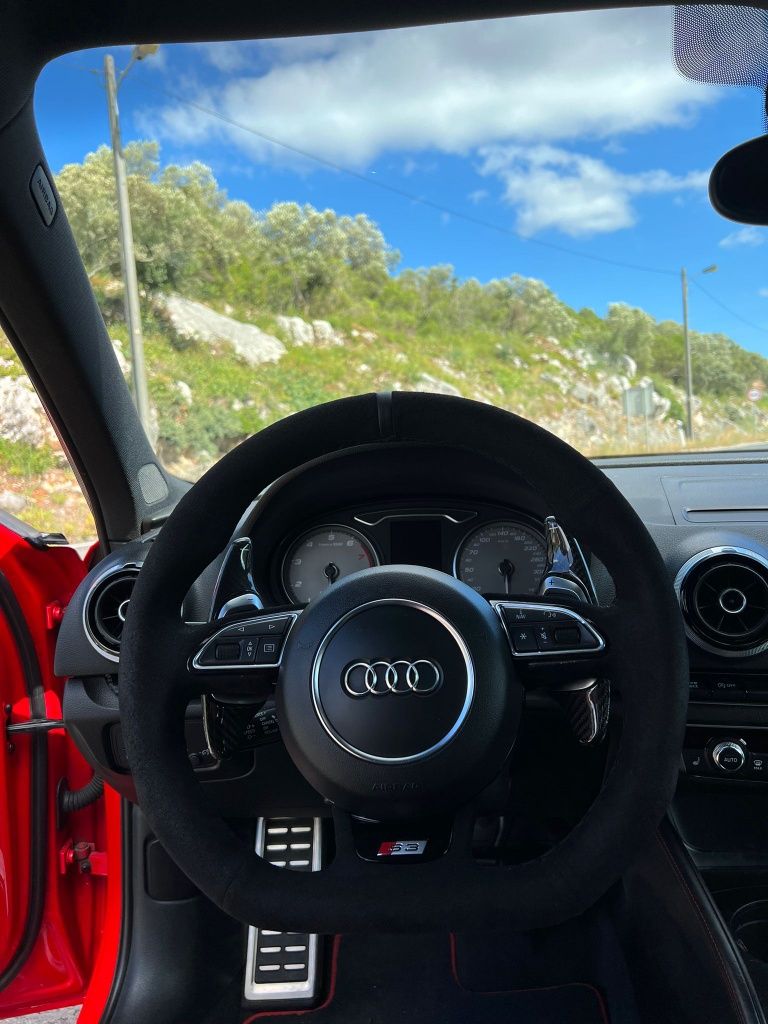 Audi S3 8V 2.0 300cv caixa automática S tronic 03/2014 Full Led