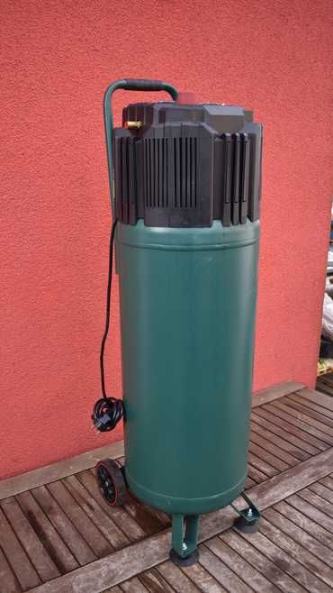 PARKSIDE Kompresor bezolejowy pionowy PVKO 50 B2
