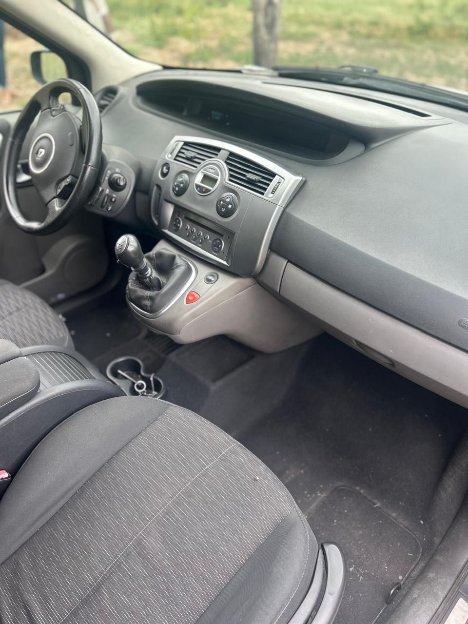 Vende-se carrinha