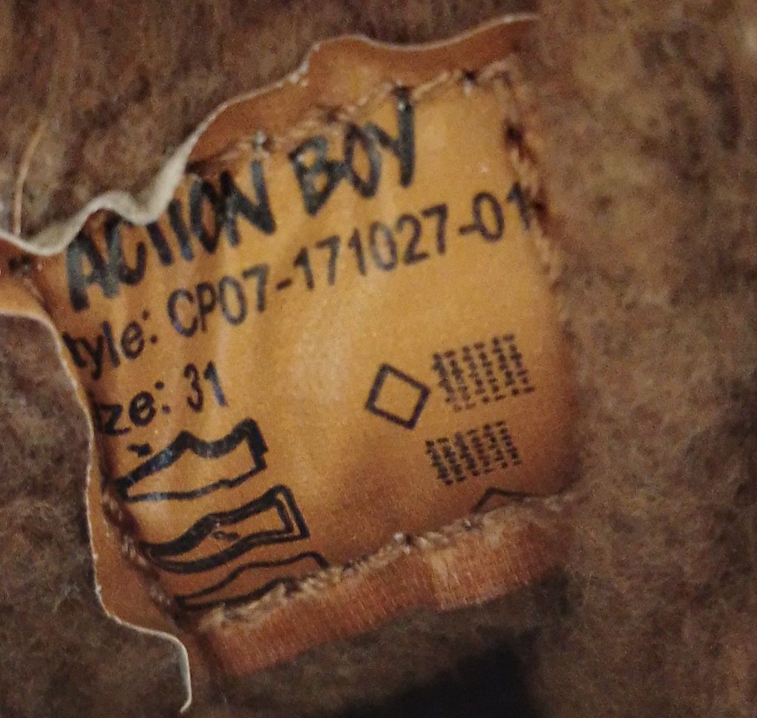 ACTION BOY 31 kozaki zadbane buty zimowe traperki na miśku wygodne