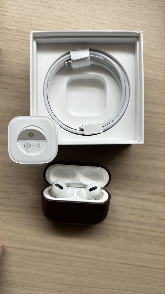 Iphone 13 mini + airpods