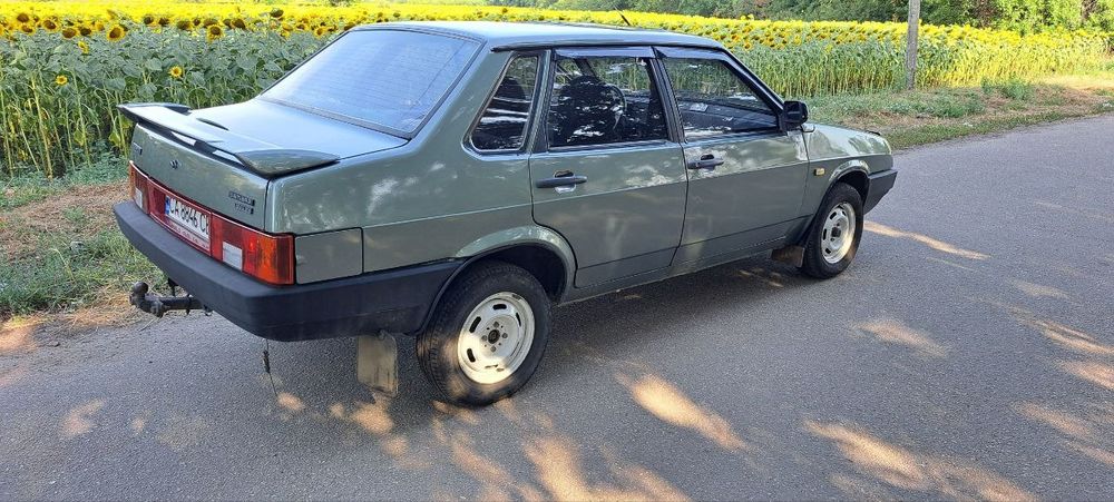 Продам ВАЗ 21099