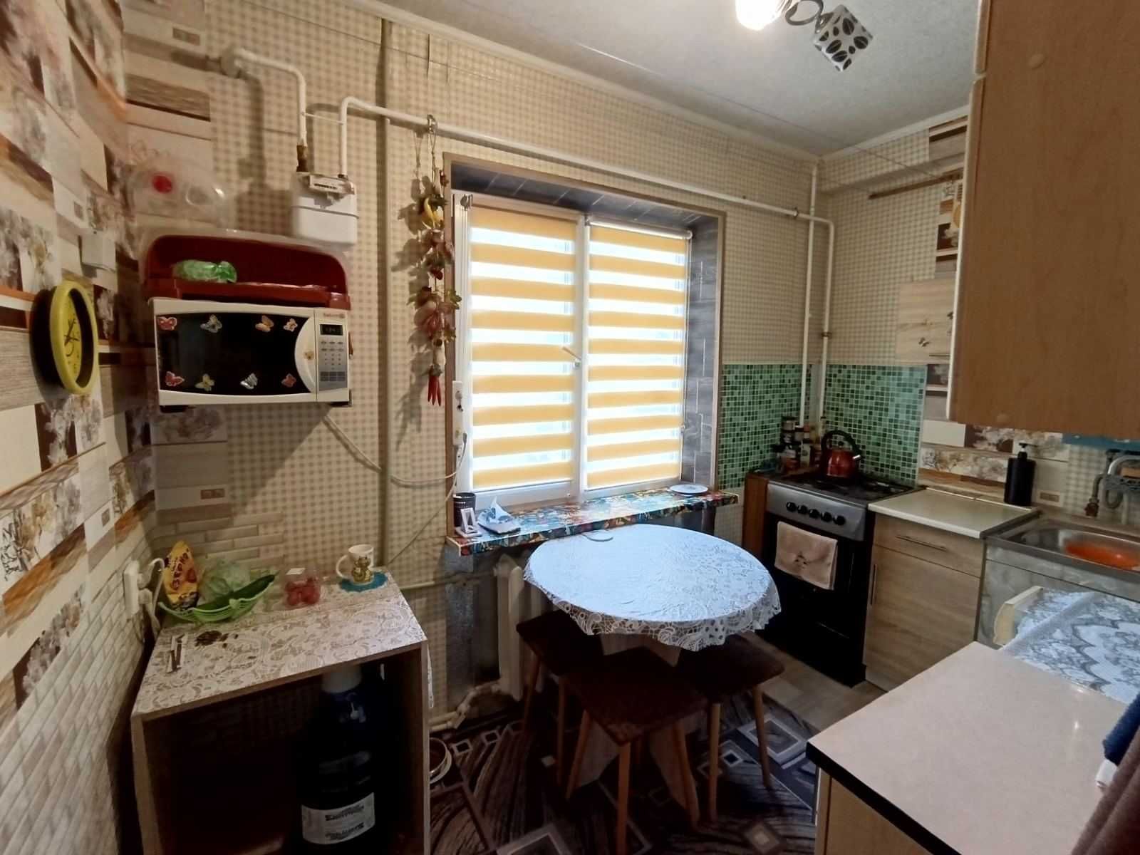 ПРОДАЖ 3-кімн. на Черемушках (Димитровський ринок)(А)