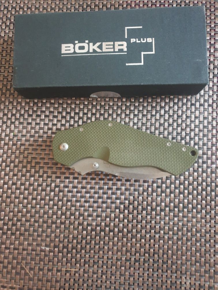 Noż Boker Plus  Dark Hollow