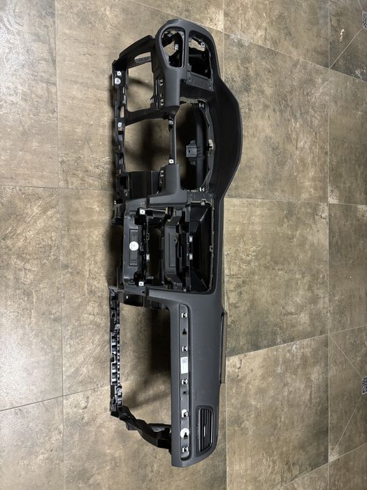 Deska Rozdzielcza VW GOLF VII ORYGINAŁ po wystrzale 5G1.858.295 B