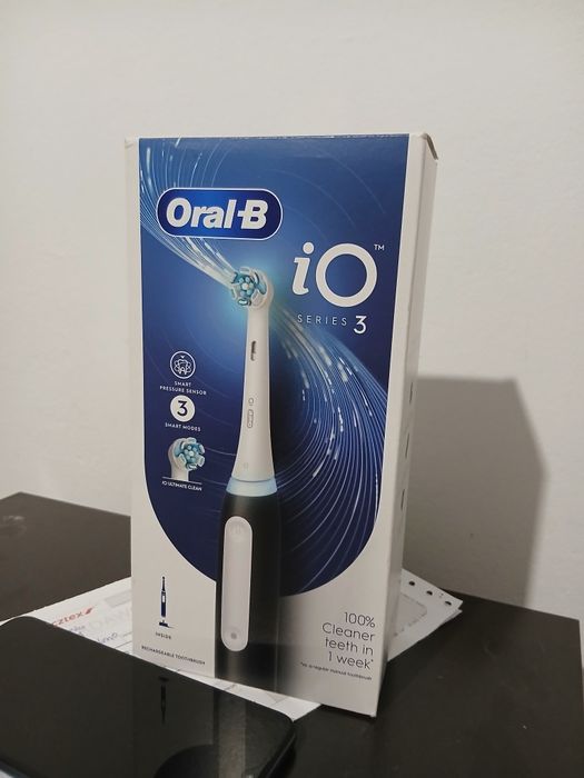 Szczoteczka Oral-B io Series 3 Nowa