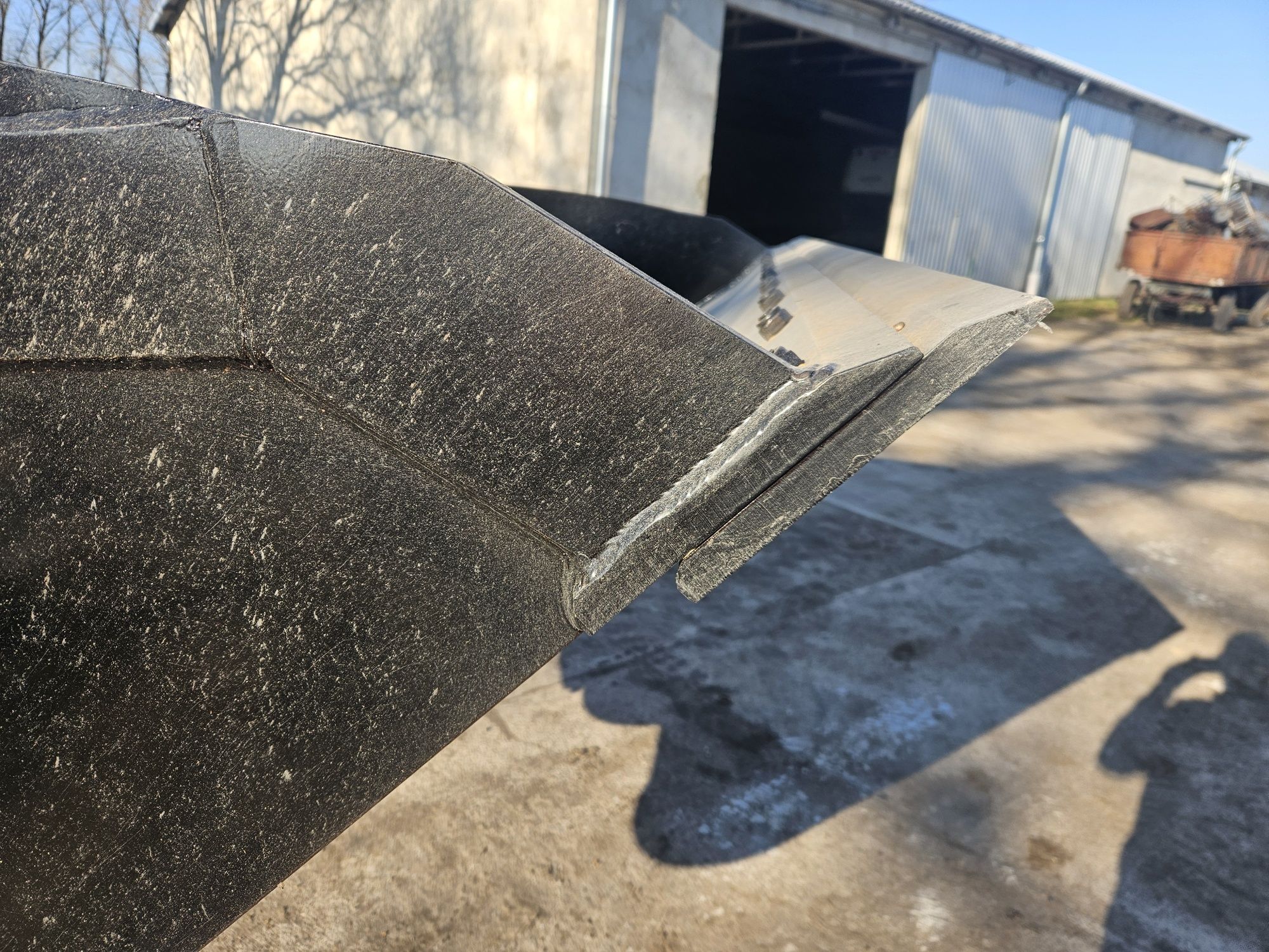 Łyżka  szufla do ładowarki  manitou kramer 2.5 m3 jak oryginał.