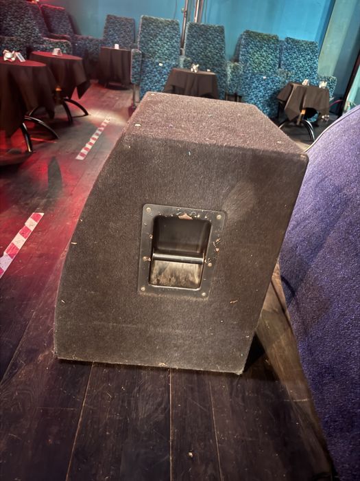 Amplificador Baixo eletrico