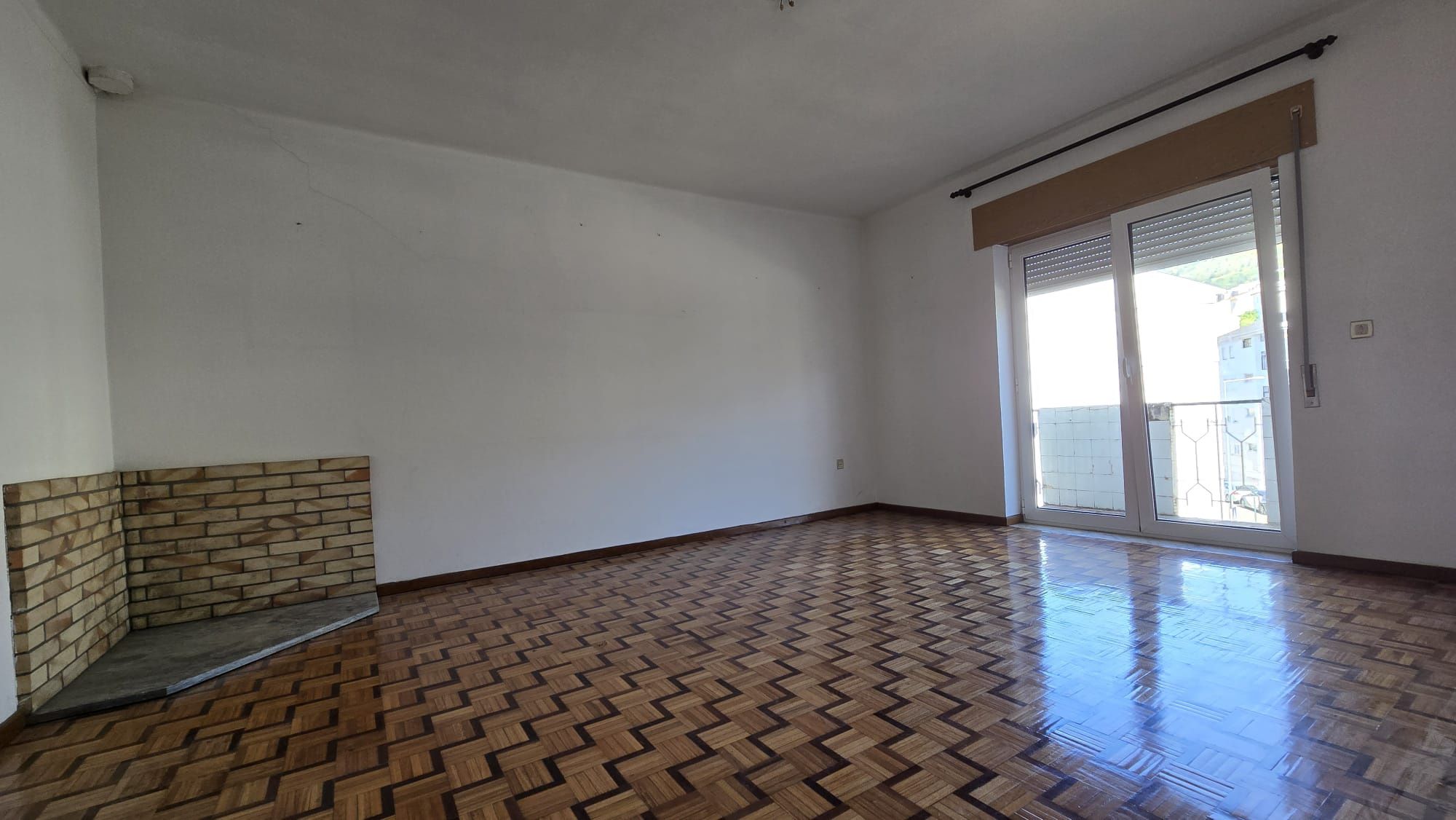 Apartamento t 4 no centro da cidade de Lamego para venda para venda .