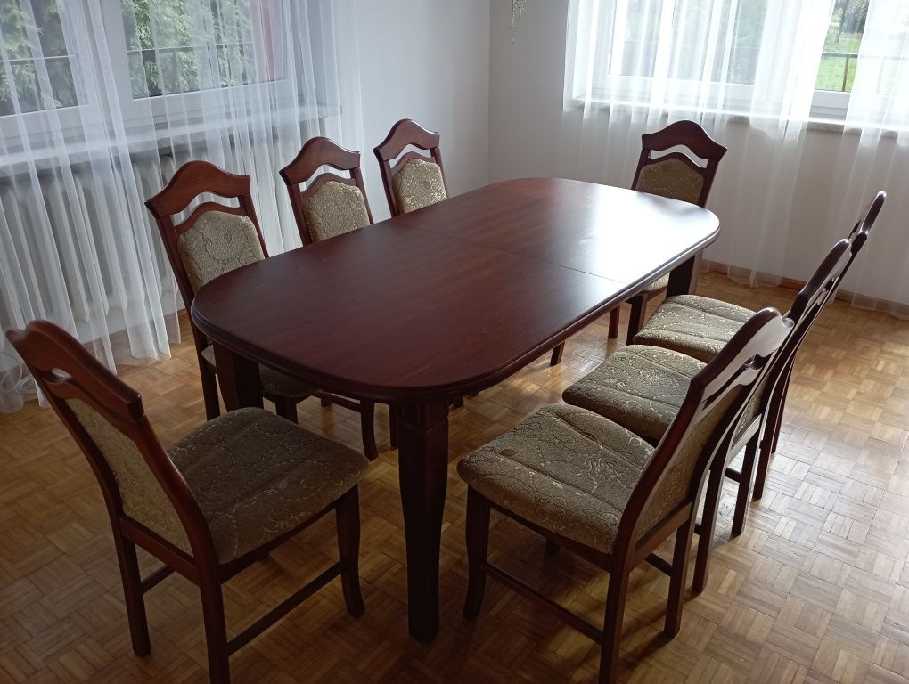 Rozkładany stół 8 osób drewniany