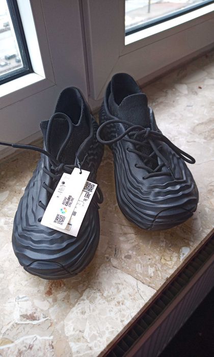 Zara 41p кроси трендовi