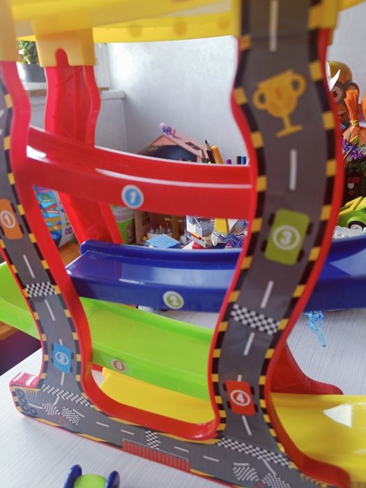 Трек трамплін, Швидкісний спуск