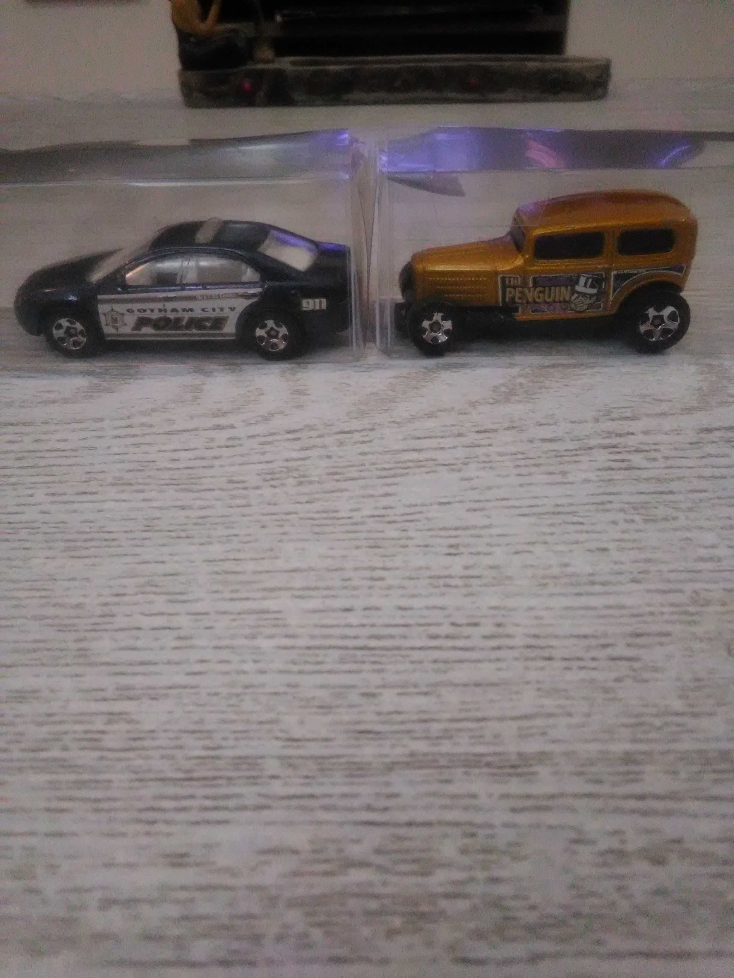 Vendo Hot Wheels DC Comics e Marvel