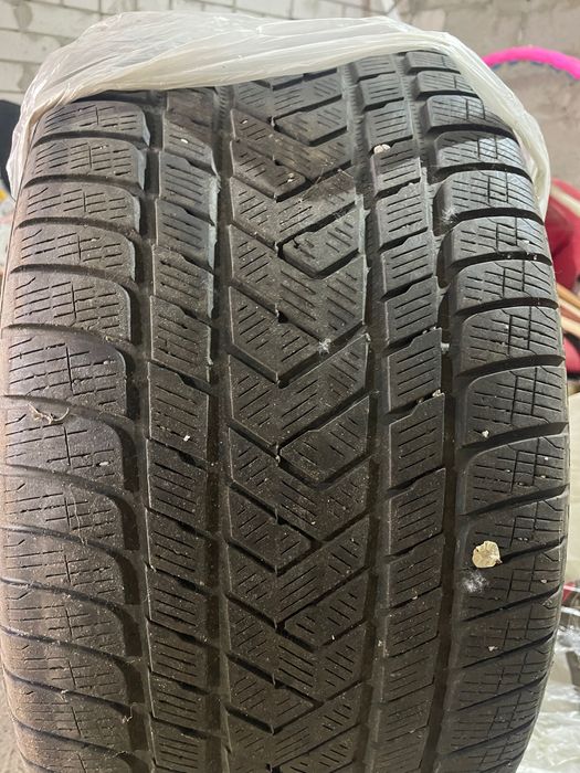 Зимняя резина Pirelli Scorpion 315/40/R21