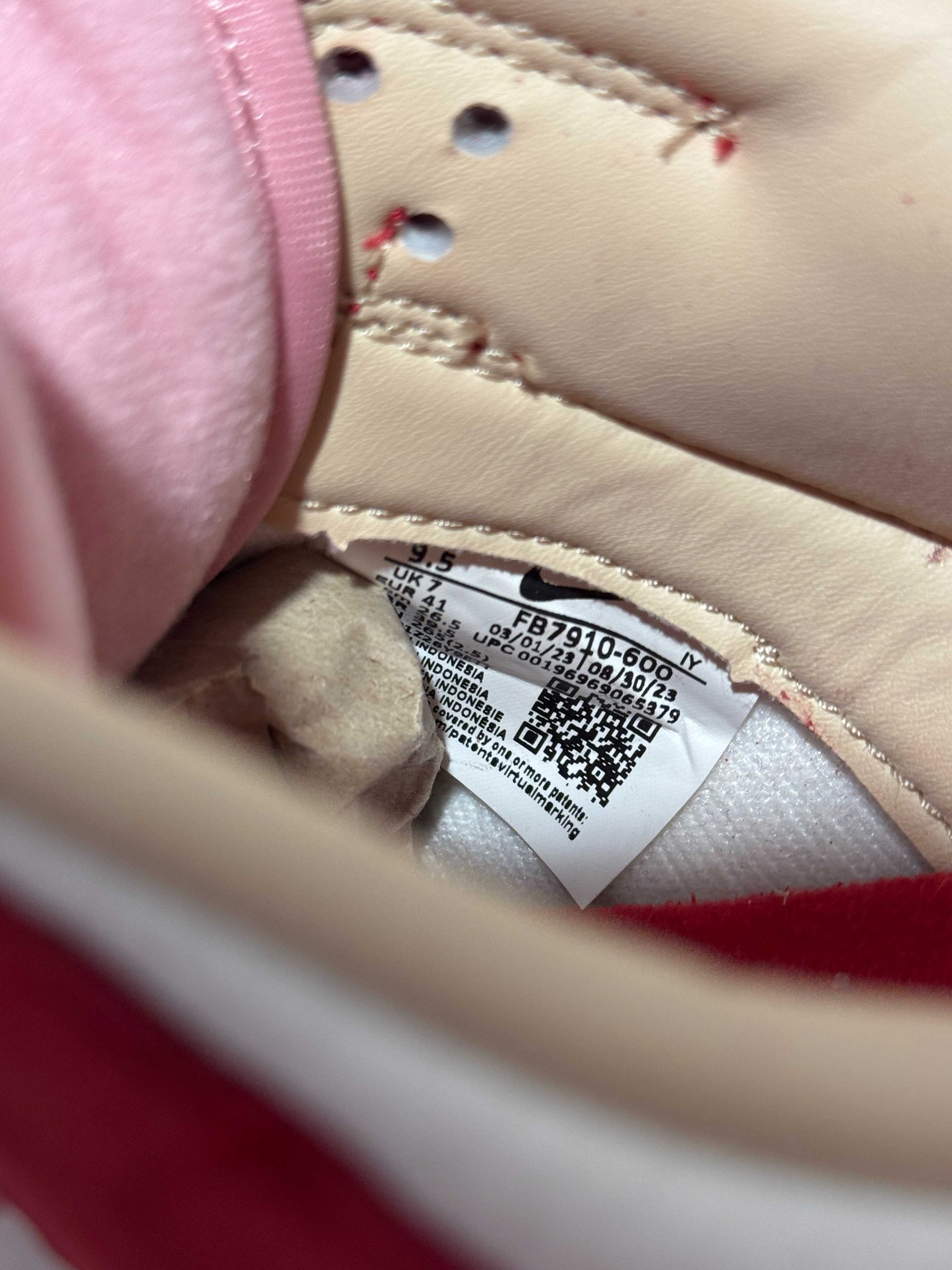 Кросівки Nike Dunk Low Prm White/Red FB7910-600,  41р, 42р