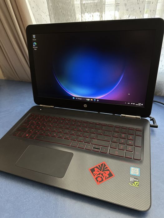 ВИГОДА! Ноутбук HP OMEN 15 /i7-7700HQ/32GB/SSD 256+HDD 1TB/GTX 1050 Ti