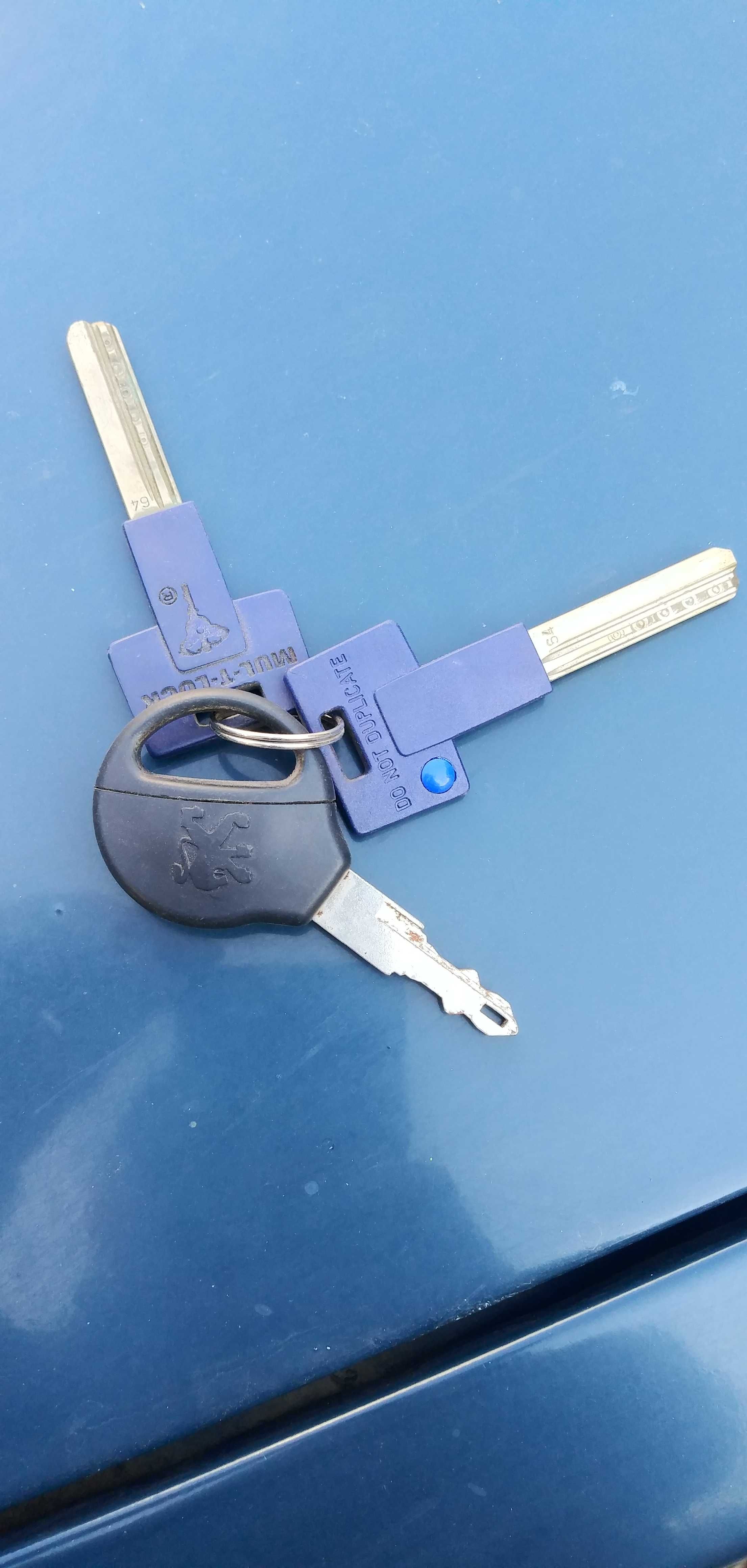 Ключ  Peugeot Пежо