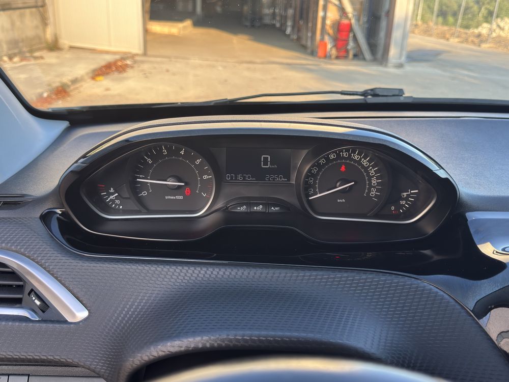 Peugeot 208 1.2 PureTech Style