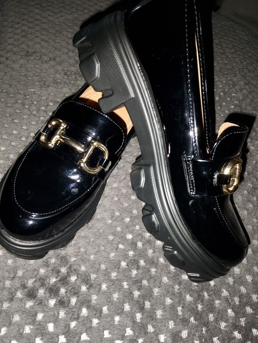 Sprzedam nowe buty