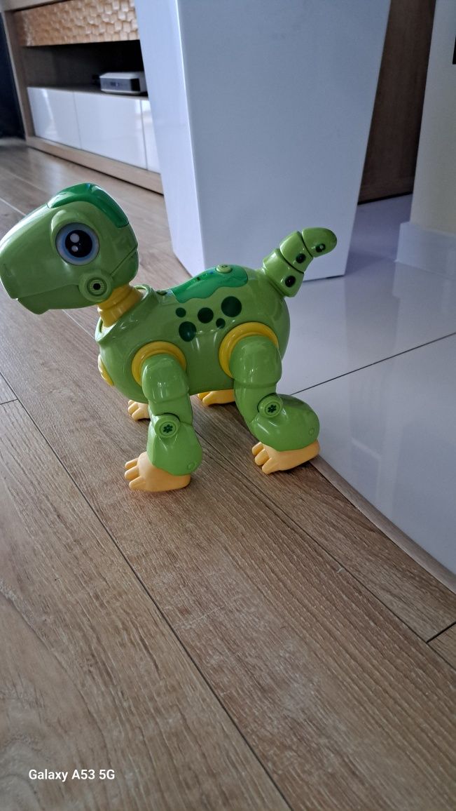 Zabawka interaktywna dinozaur Sally