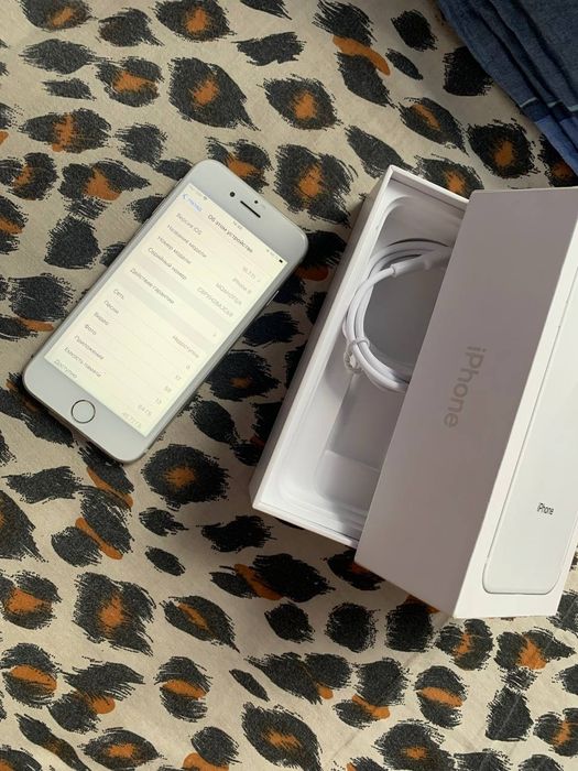 Apple Iphone 8 White 64Gb(хорошее состояние)