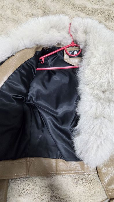 Крута тепла курточку