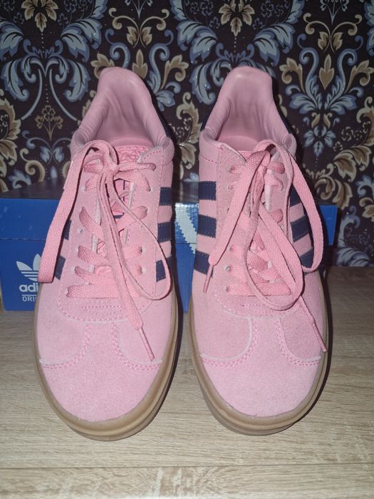 Жіночі кеди Adidas Gazelle