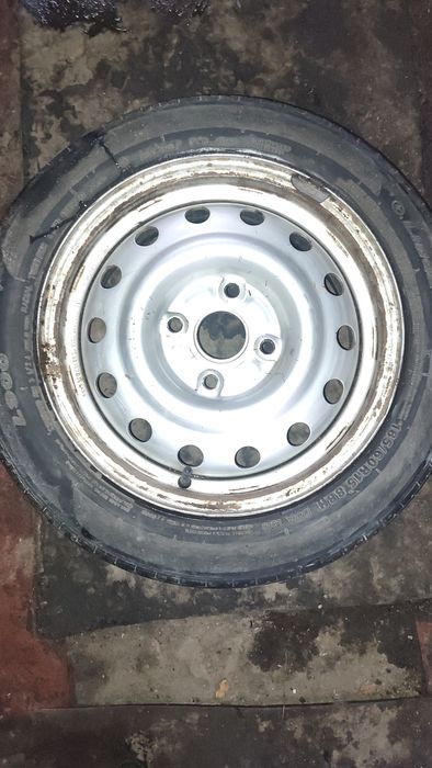 Продам колесо ЗАЗ Форза
