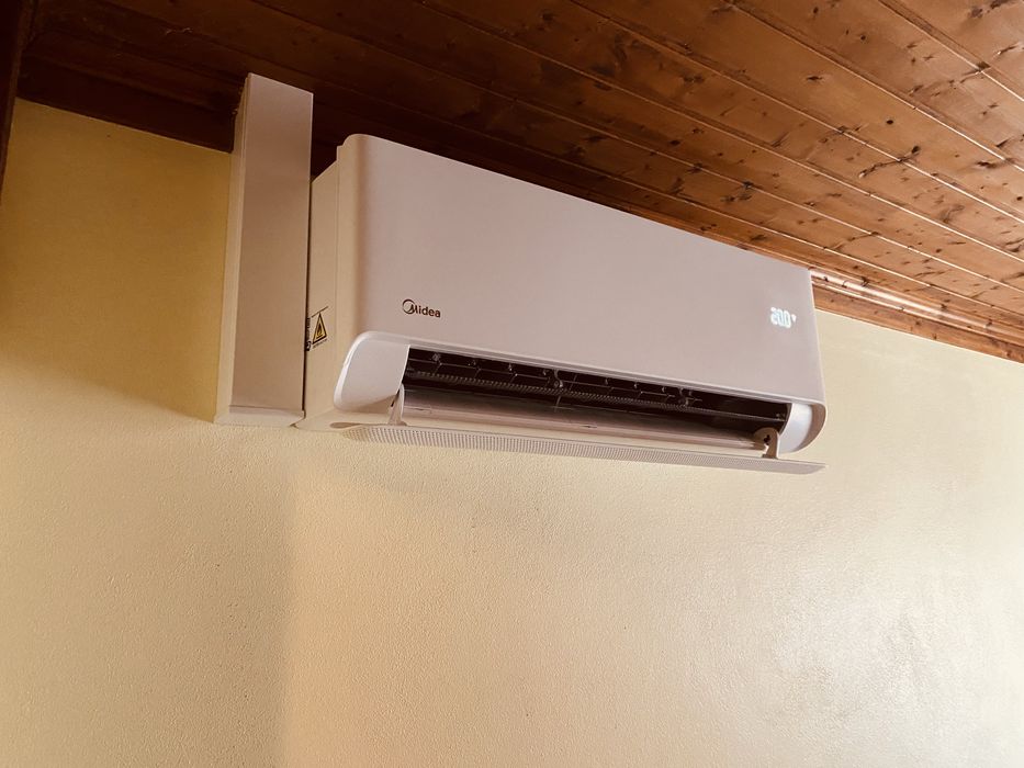 INSTALAÇÃO PROFISSIONAL DE AR CONDICIONADO