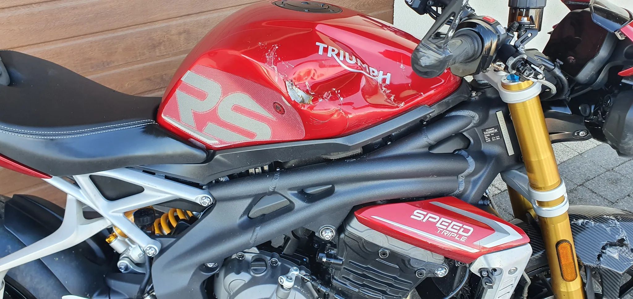 Triumph Speed Triple 1200 RS 179KM Salon PL 1 właściciel. uszkodzony
