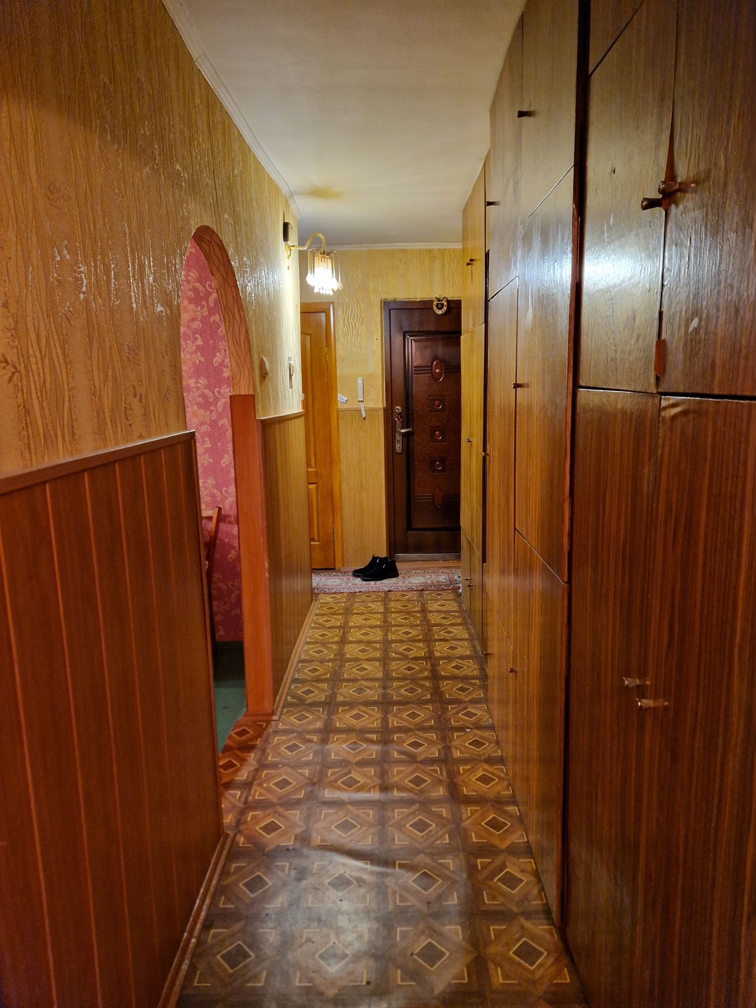 Продаж 3кімнатної квартири на вулиці  Академіка Глушкова