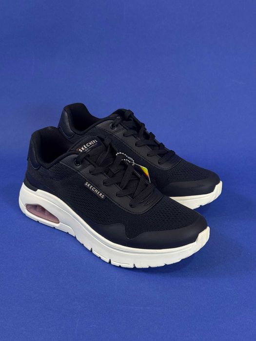 Жіночі легкі текстильні кросівки Skechers 39,5 розмір