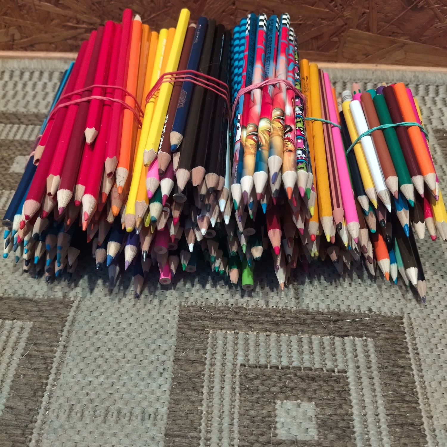 Олівці Crayola Marco фломастери карандаши набір для малювання