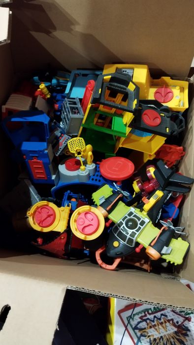 Ogromny zestaw Imaginext remiza, statek, lotnisko, rekin, krokodyl, sa