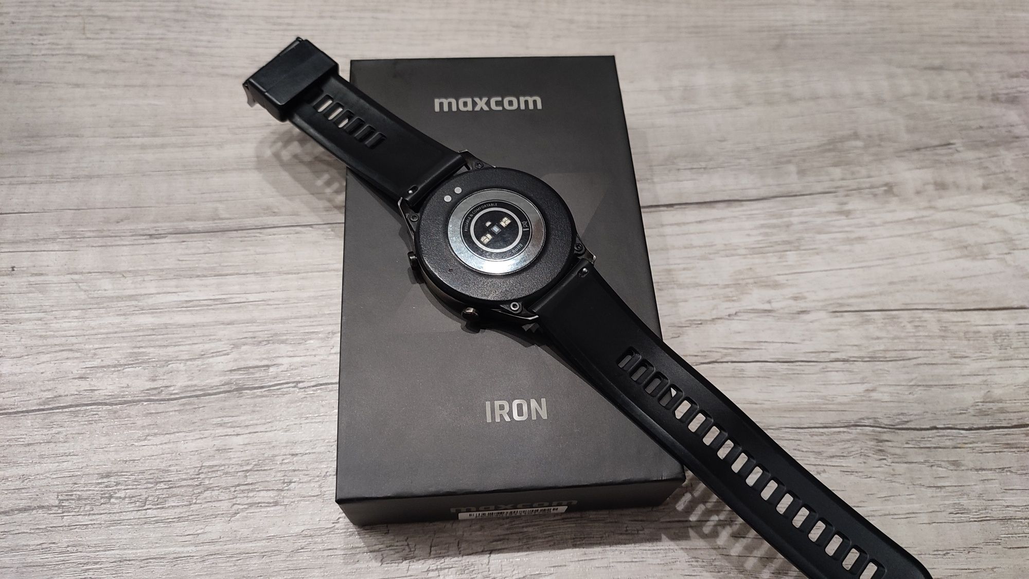 Smartwatch Maxcom Iron stan bdb