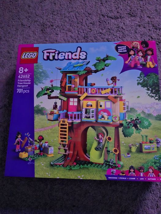 LEGO Friends Friendship Tree House Hangout 42652