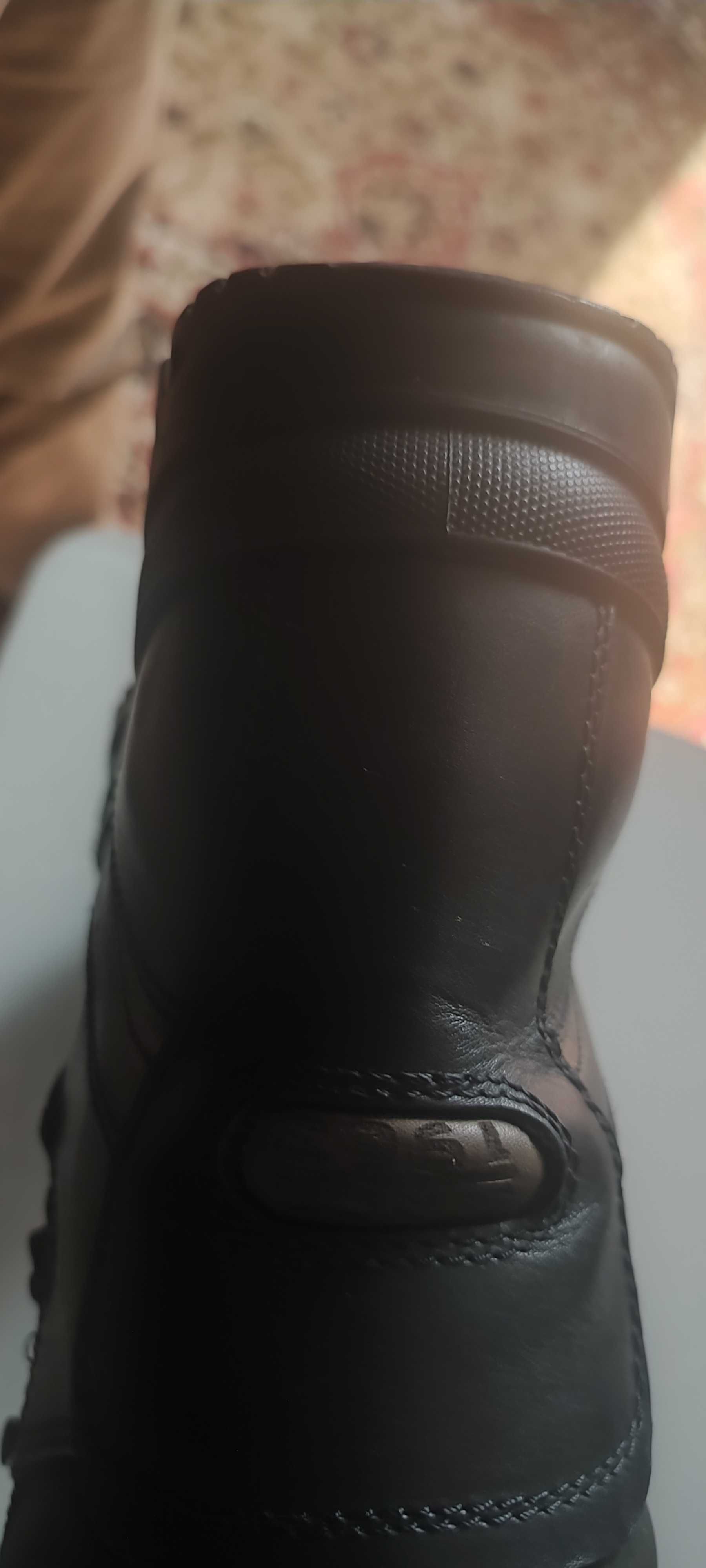 Продам тактичні зимові берці Ecco track 6 gore-tex