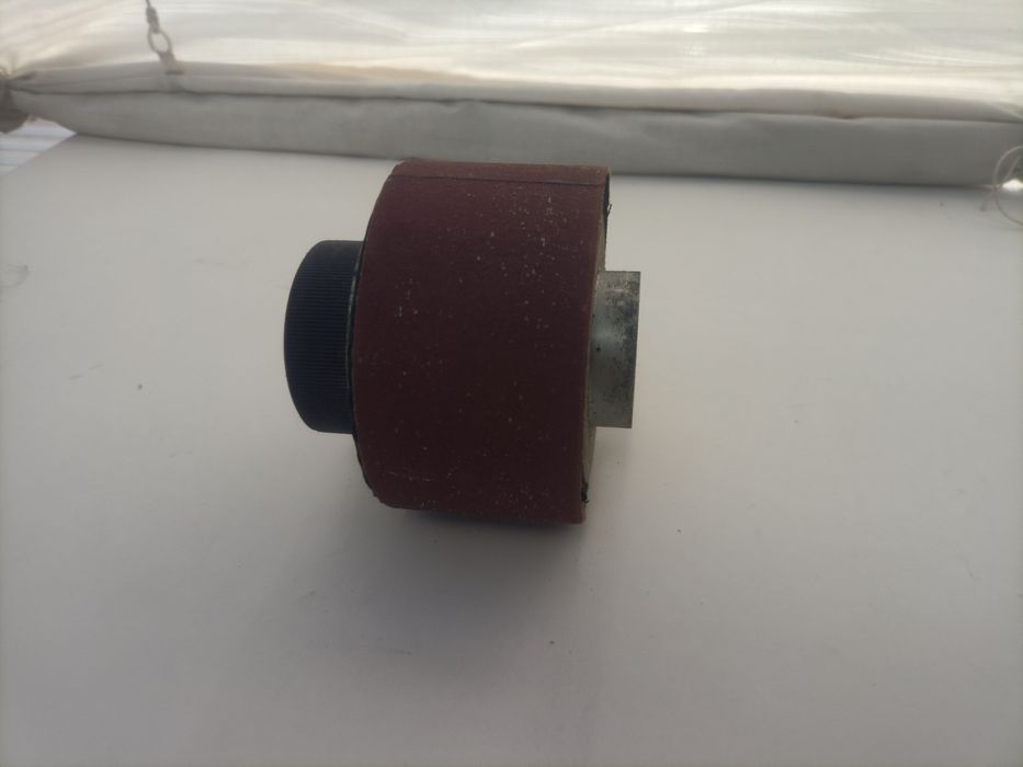 Rolo de borracha com lixa para lixadeira ou outra