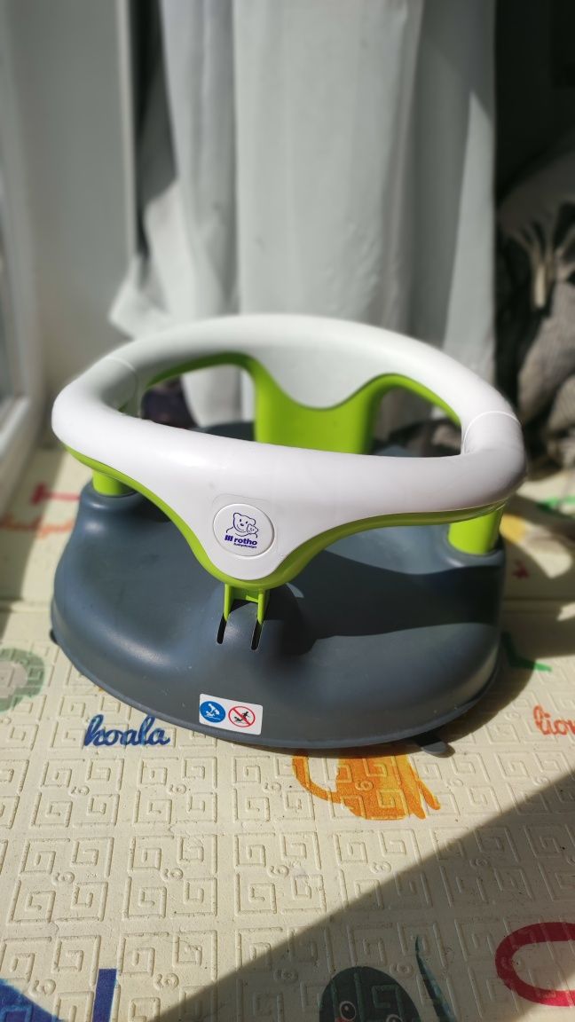 Дитяче сидіння для ванни Rotho Babydesign