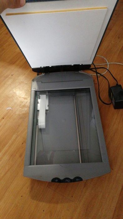 Skaner Canon 3000ex