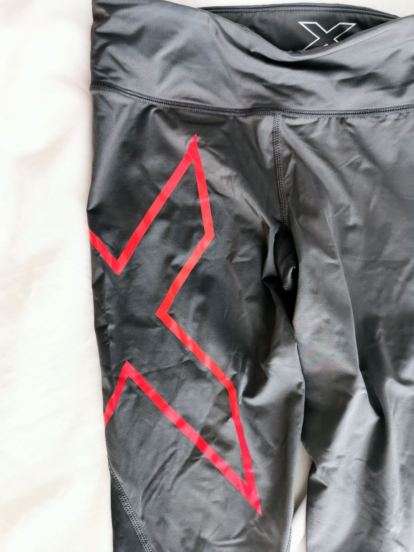Legginsy bezszwowe trekkingowe sportowe damskie 2XU r S nowe