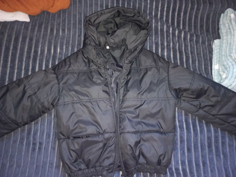 Продаю осінню куртку